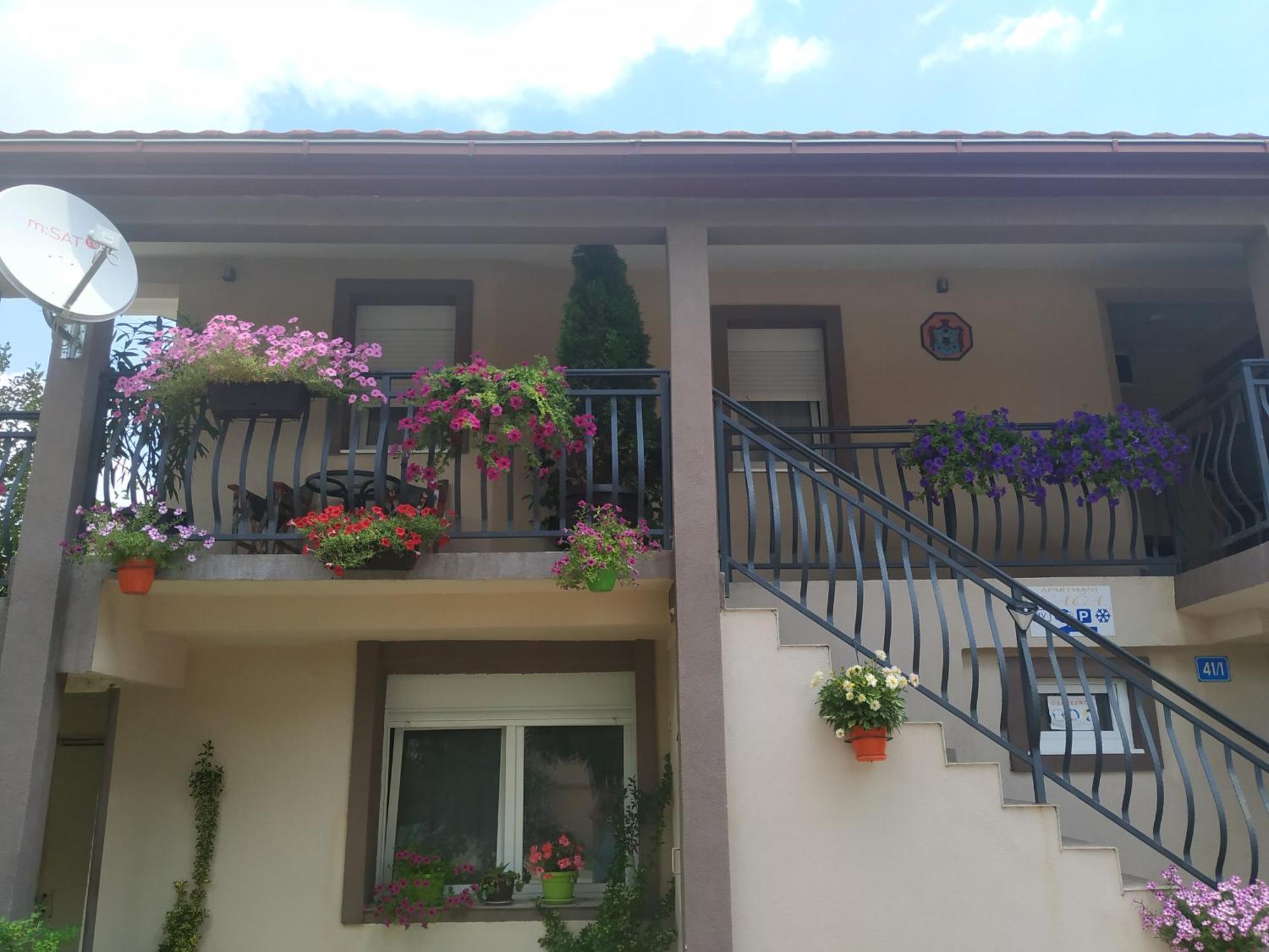 Apartman Kaca Cetinje Habitación foto